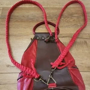 Il Giglio | Bags | Il Giglio Fire Red Brown Leather Cross  display picture 1